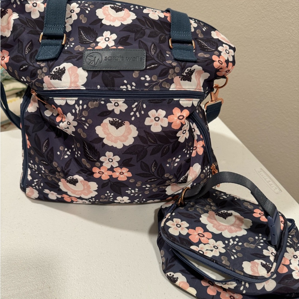 Sarah Wells pump bag and matching cooler